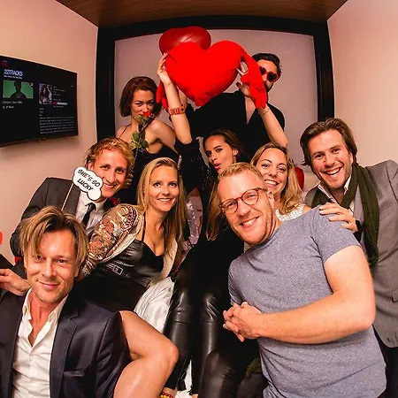 Hotel Citizenm South 4*