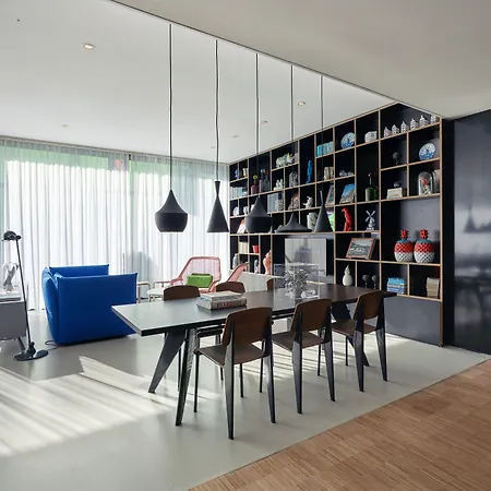 Citizenm South Hotel 4*