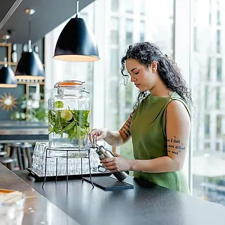 Citizenm South Hotel 4*
