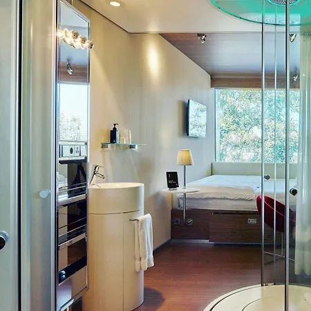 Hotel Citizenm South 4*