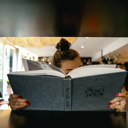 Citizenm South Hotel 4*